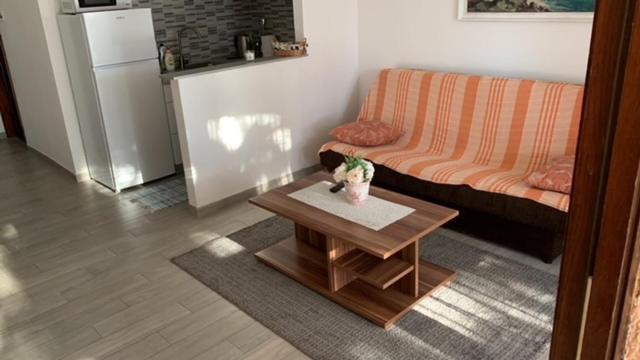 Apartments Toni-Malinska Zewnętrze zdjęcie